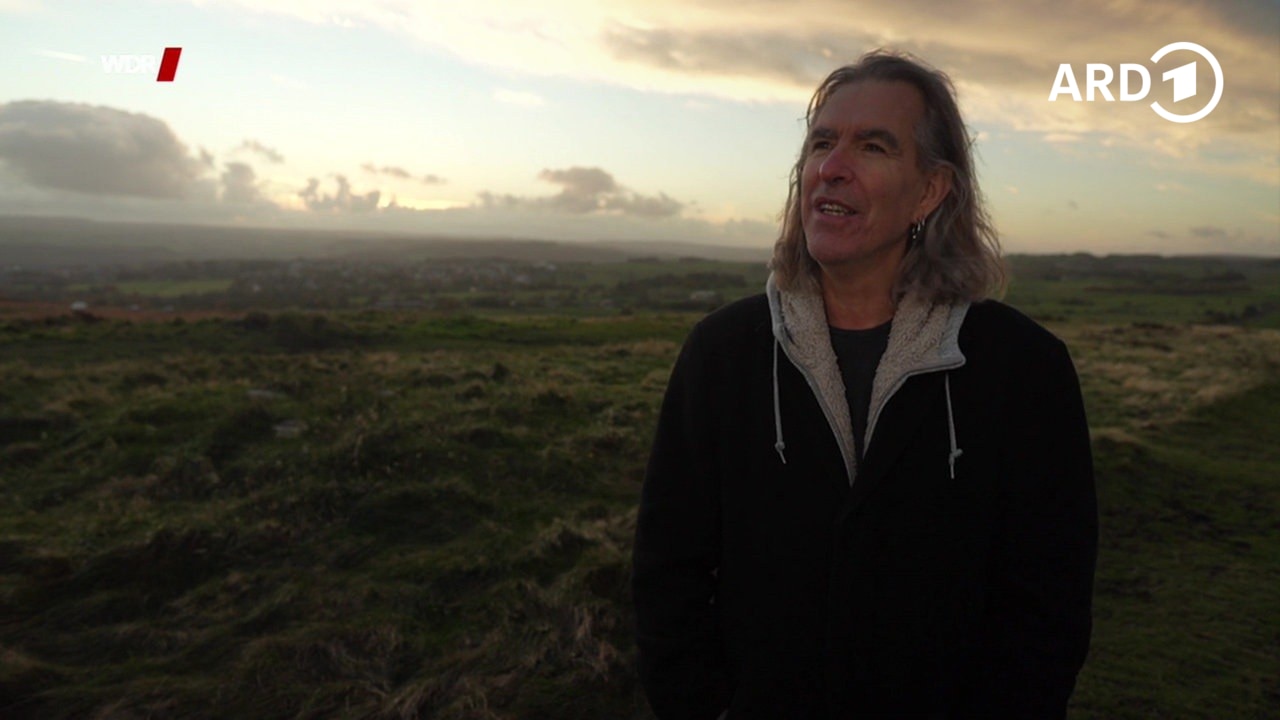 Interviews: FROM HERE - 40 Jahre NEW MODEL ARMY