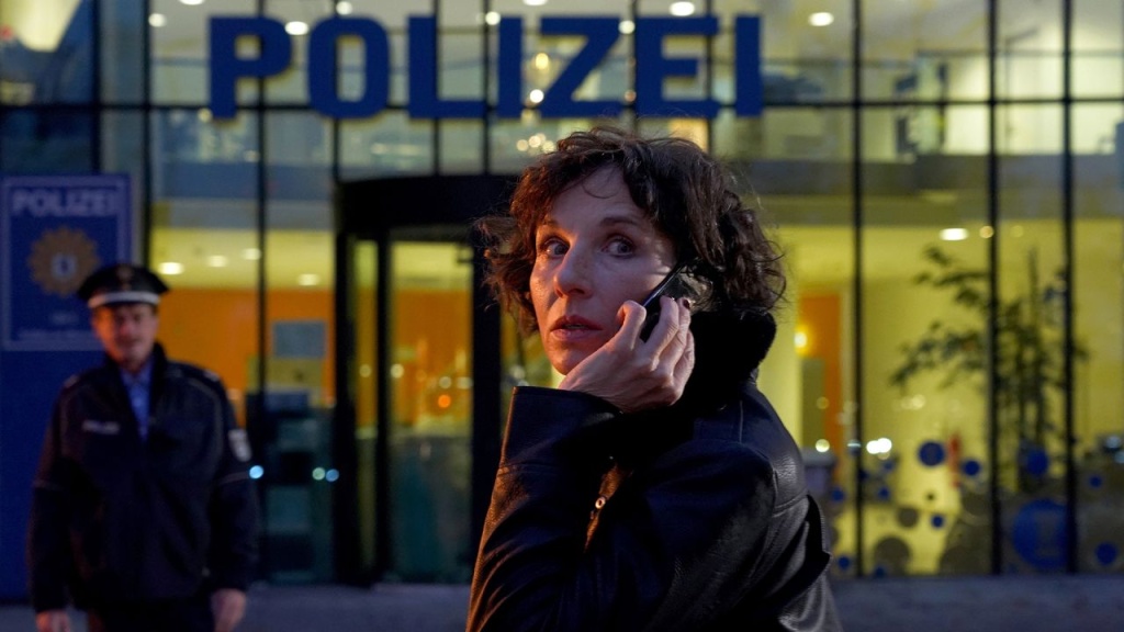 Tatort: Das Mädchen, das allein nach Haus' geht | &copy; ARD