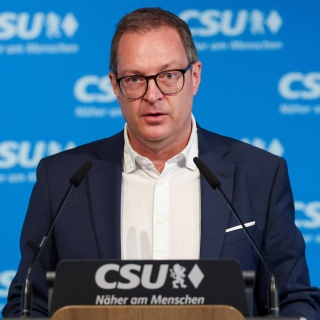 Martin Huber (Secretary General of the CSU) speaks to the press 