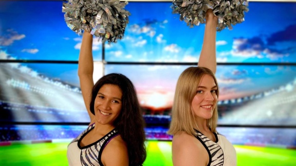 Kinderfilme Und Kinderdokus - Wir - Freundschaft Grenzenlos: Dance Cheerleading