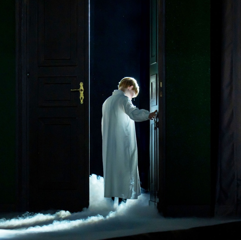 Cover: Ein Psychothriller im Kammeropernformat - The Turn of the Screw von Benjamin Britten