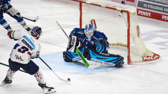 Sportschau - Eisbären Holen Dramatischen Dritten Sieg Gegen Straubingen