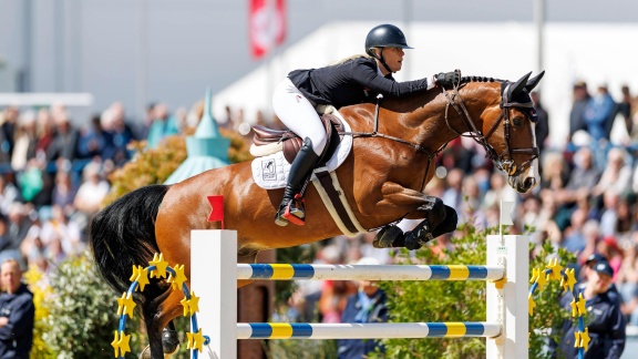 Morgenmagazin - Zoe Osterhoff Gewinnt Bronze Bei Der 'badenia'