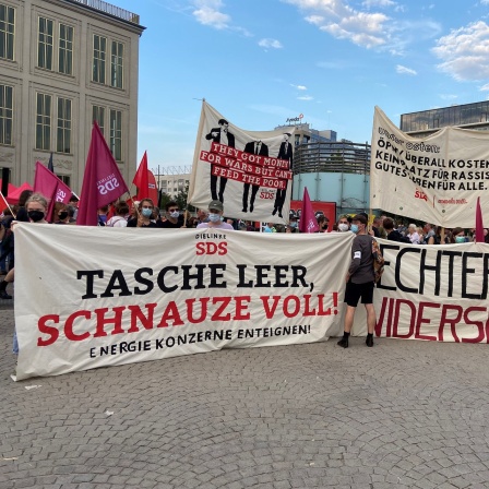 Linker Protest auf dem Augustusplatz.