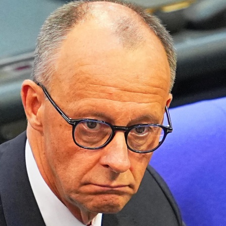 Er hat es nicht geschafft. Friedrich Merz ist nicht zum Bundeskanzler gewählt worden. Im ersten Wahlgang fehlen ihm sechs Stimmen.