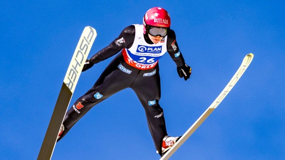 Sportschau Wintersport - Skispringen Der Frauen In Willingen - Der 1. Durchgang