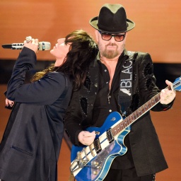 Nena und Dave Stewart bei einem gemeinsamen Auftritt im Jahr 2017 in Hamburg