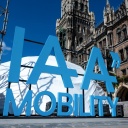 Das Logo der Internationalen Automobil-Ausstellung (IAA Mobility) steht auf dem Marienplatz. Die IAA Mobility 2021 soll vom 07. bis 12.09.2021 in München stattfinden.