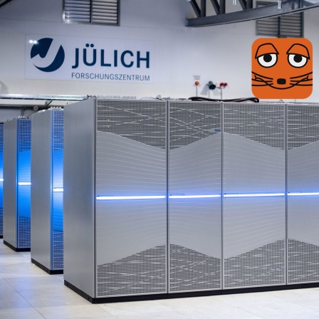 Ein Supercomputer steht im Forschungszentrum Jülich