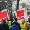 Beschäftigte des öffentlichen Dienstes und Tagespflegekräfte setzen den Streik in Köln fort
