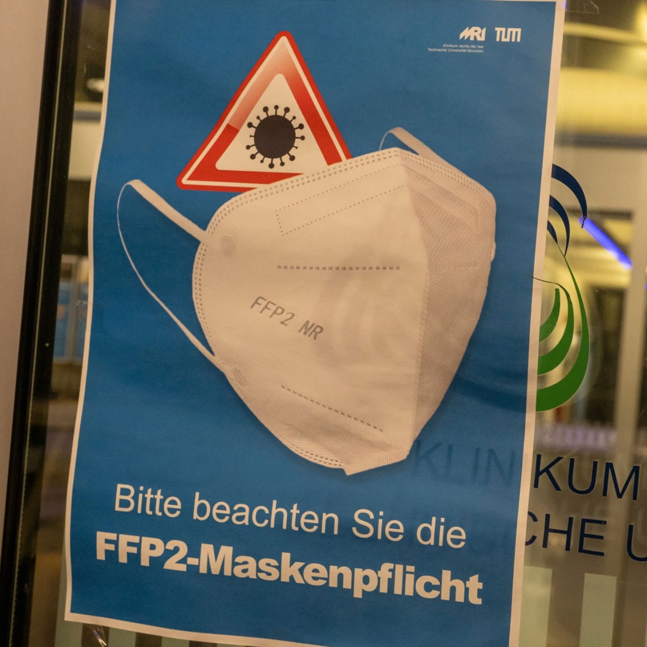 Aktuell · Brauchen wir eine Corona-Debatte? · Podcast in der ARD Audiothek