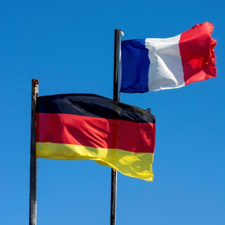 Charmoffensive oder Neustart der deutsch-französischen Beziehungen?