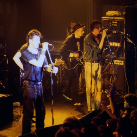 The Pogues bei einem Auftritt in Deutschland 1988