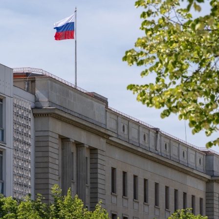 Die russische Botschaft Unter den Linden. 