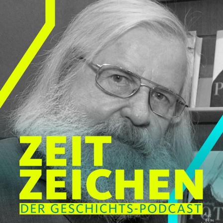 Der Zeichner Chlodwig Poth stellt am 11.10.2002 auf der Frankfurter Buchmesse sein Buch "Aus dem Leben eines Taugewas" vor. Chlodwig Poth ist eine Legende der deutschen Satire-Geschichte.