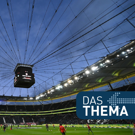 Kick Off für die Bundesliga – wenn das Runde wieder in das Eckige muss