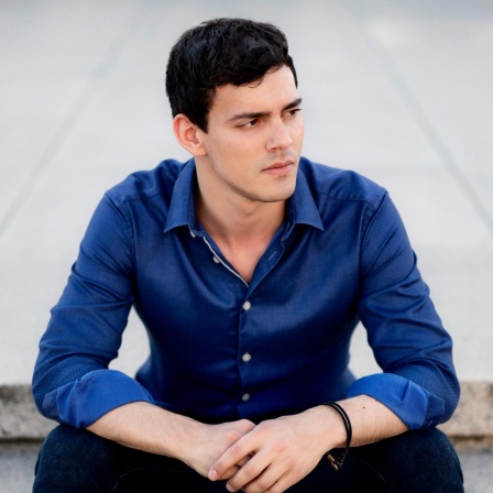 Interview mit dem Pianisten Aaron Pilsan