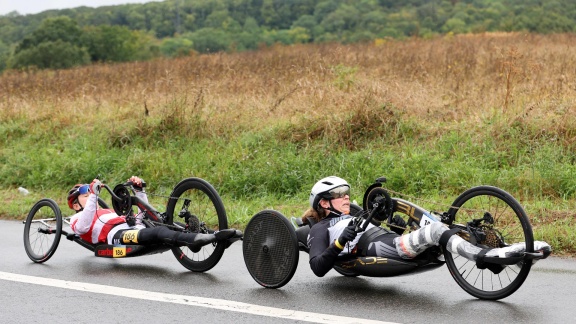 Sportschau Paralympics 2024 - Para-radsport - Die Zusammenfassung Des Frauen-rennens