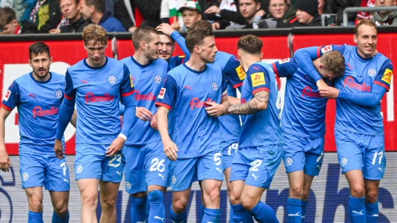 Sportschau Bundesliga - Kiel Sammelt Wichtige Punkte In Augsburg