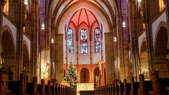 Gottesdienst - Katholische Christmette Aus St. Maria In Landau