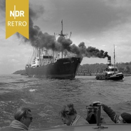 NDR Retro: Das Frachtschiff "Odenwald" mit dem Schlepper "Steinwärder"