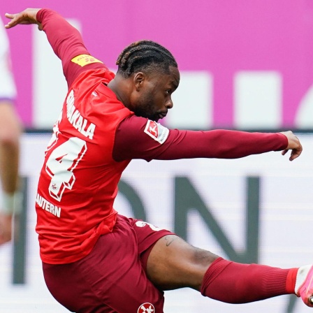 Ba-Muaka Simakala vom 1. FC Kaiserslautern