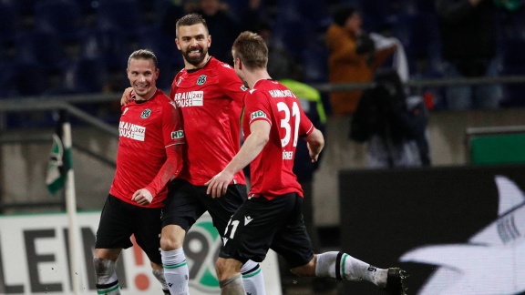 Sportschau - Hannover Erkämpft Sich Polster Im Abstiegskampf