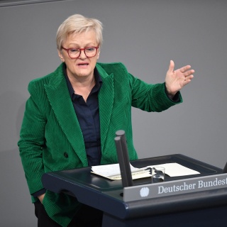 Renate Künast (Bündnis 90/Die Grünen) bei einer Bundestagsdebatte