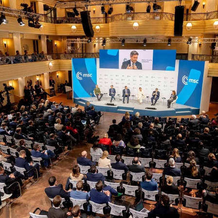 Podiumsdiskussion bei der Münchner Sicherheitskonferenz (MSC) 2025. 