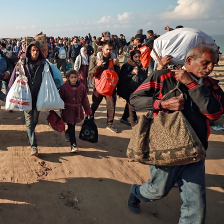Vertriebene Palästinenser kehren in den nördlichen Gazastreifen zurück.