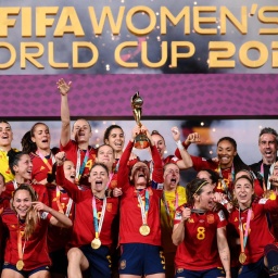 Spaniens Fußballerinnen jubeln über ihren ersten Titel bei einer Fußball-WM. 