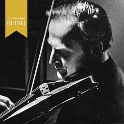 Yehudi Menuhin an seiner Violine in jungen Jahren.
