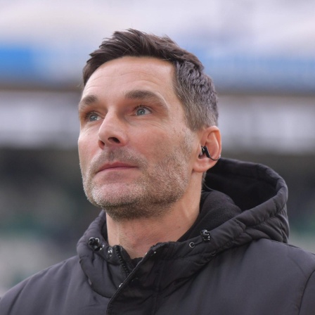 Hannovers Stefan Leitl vor dem Spielbeginn