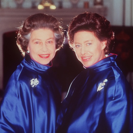 Queen Elizabeth und Prinzessin Margaret im Porträt: Die royalenSchwestern in der britischen Königsfamilie