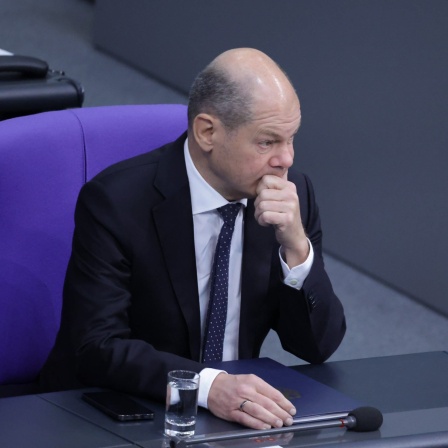 Bundeskanzler Olaf Scholz bei der Generaldebatte im Deutschen Bundestag.