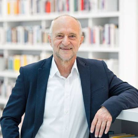 Dr. Wolfgang Niess, Historiker und Autor