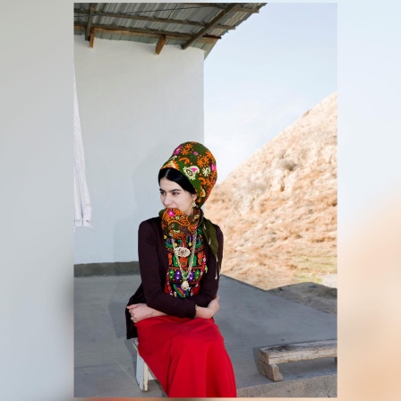 Turkmenische Frau, Turkmenistan, 2018