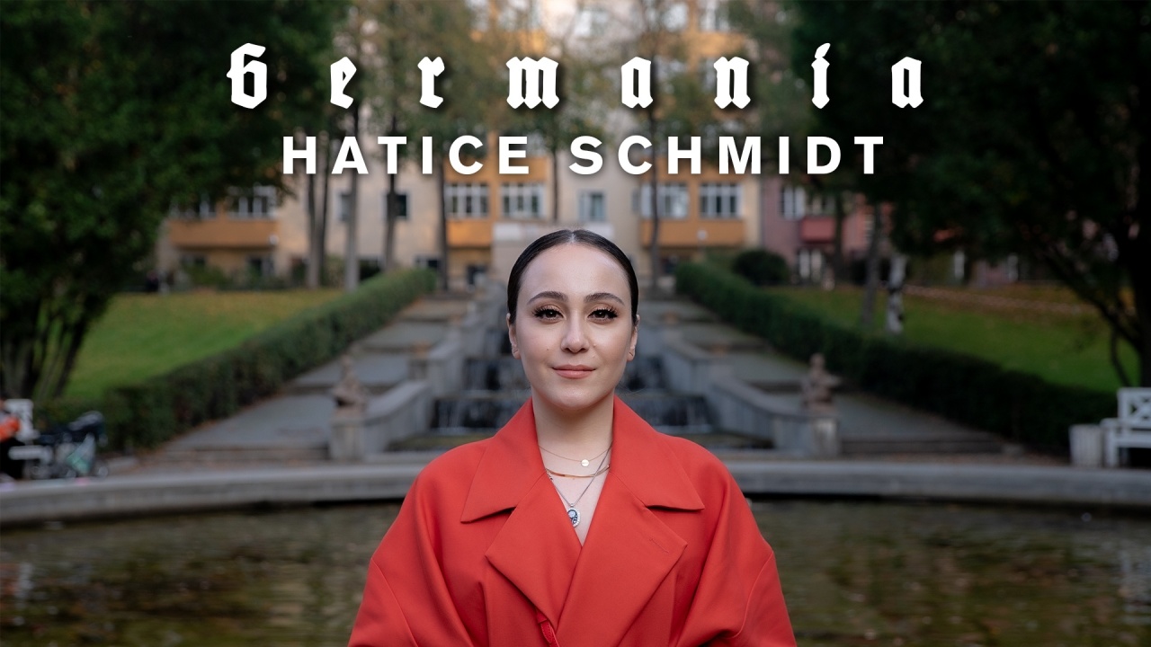 Hatice Schmidt über Gewalt auf dem Schulhof, Leben ohne Kopftuch und Berlin-Neukölln