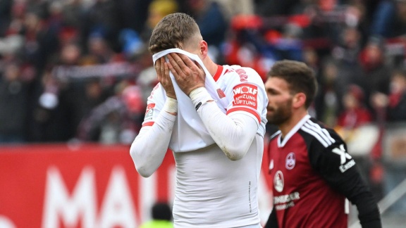Sportschau Bundesliga - Nürnberg Rettet Sieg Gegen Regensburg Ins Ziel