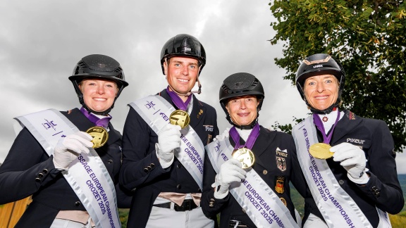 Sportschau - Deutsches Team Gewinnt Dressur-em