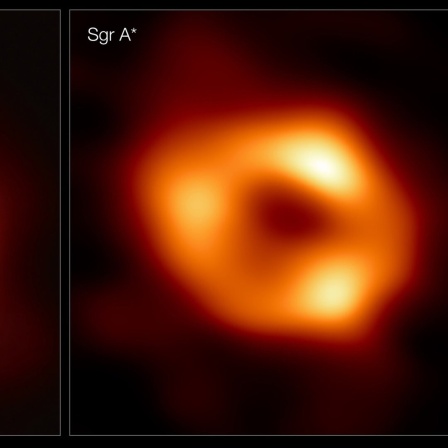 Die Kombo zeigt ein Bild des Schwarzen Lochs im Zentrum der riesigen Galaxie Messier 87 (l.) und das erste Bild von Sagittarius A*, dem Schwarzen Loch im Zentrum der Milchstraße (undatiertes Handout, am 12.05.2022 freigegeben).