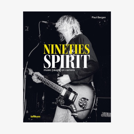 Buch-Cover: "Nineties Spirit. Music caught on Camera"