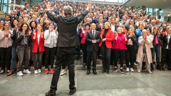 Reportage & Dokumentation - Die Story Im Ersten: Wie Weiter, Spd.