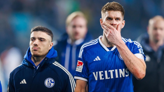 Sportschau Bundesliga - Schalke Blamiert Sich Gegen Magdeburg