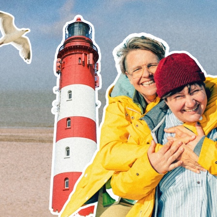 Katharina und Serafia am Strand von Amrum