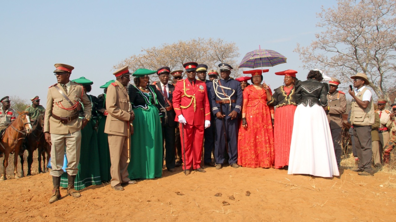 forum demokratie: Bezugspunkte - Der Völkermord an den Herero und Nama