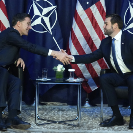 akt_140225
