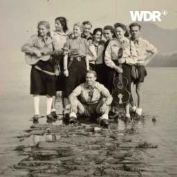 Edelweißpiraten und -piratinnen aus Köln und Leverkusen am Rhein, um 1940.