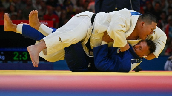 Sportschau Olympia 2024 - Erik Abramov Gegen Temur Rakhimov