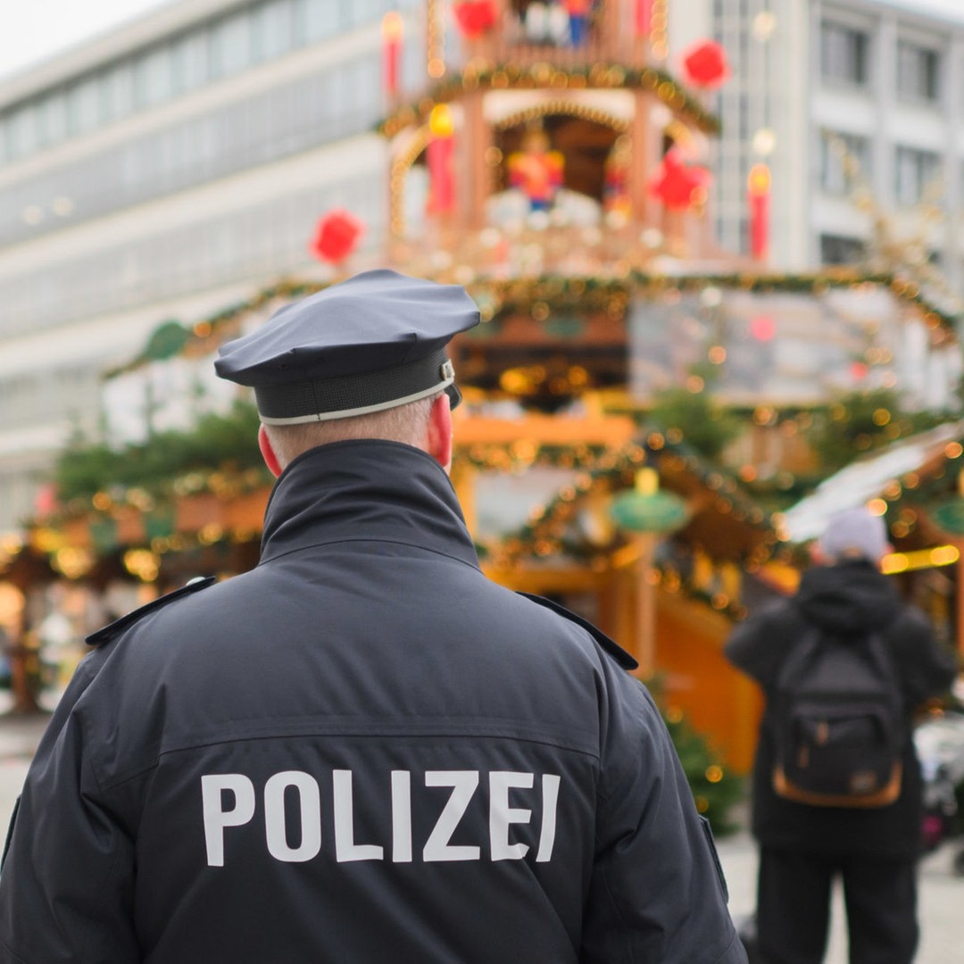 Interview · Sicherheitsexperte: "Terrorgefahr In Deutschland So Hoch ...